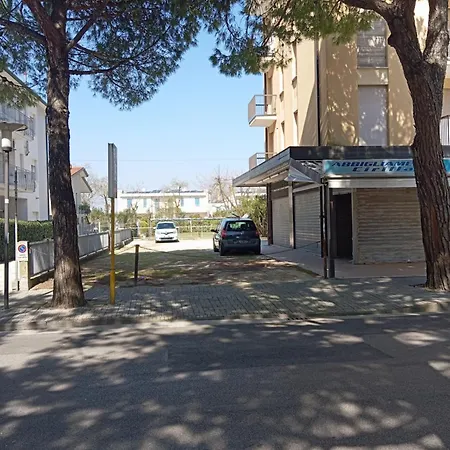 Appartamento Lido Cond Cadore Leonardo Pisanello Lido di Jesolo